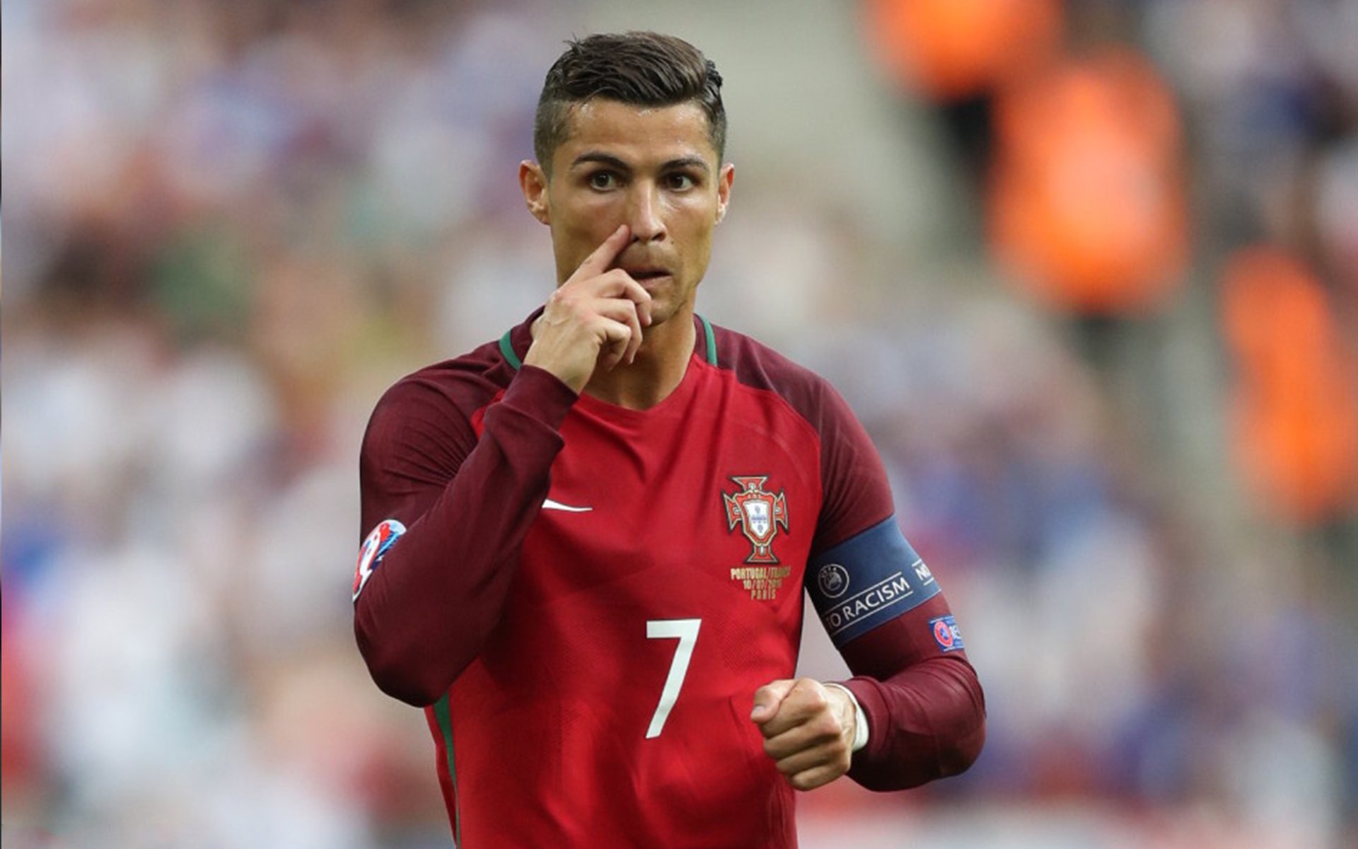 世界杯激战正酣,豪门对决引爆全球热潮,新星闪耀改写历史