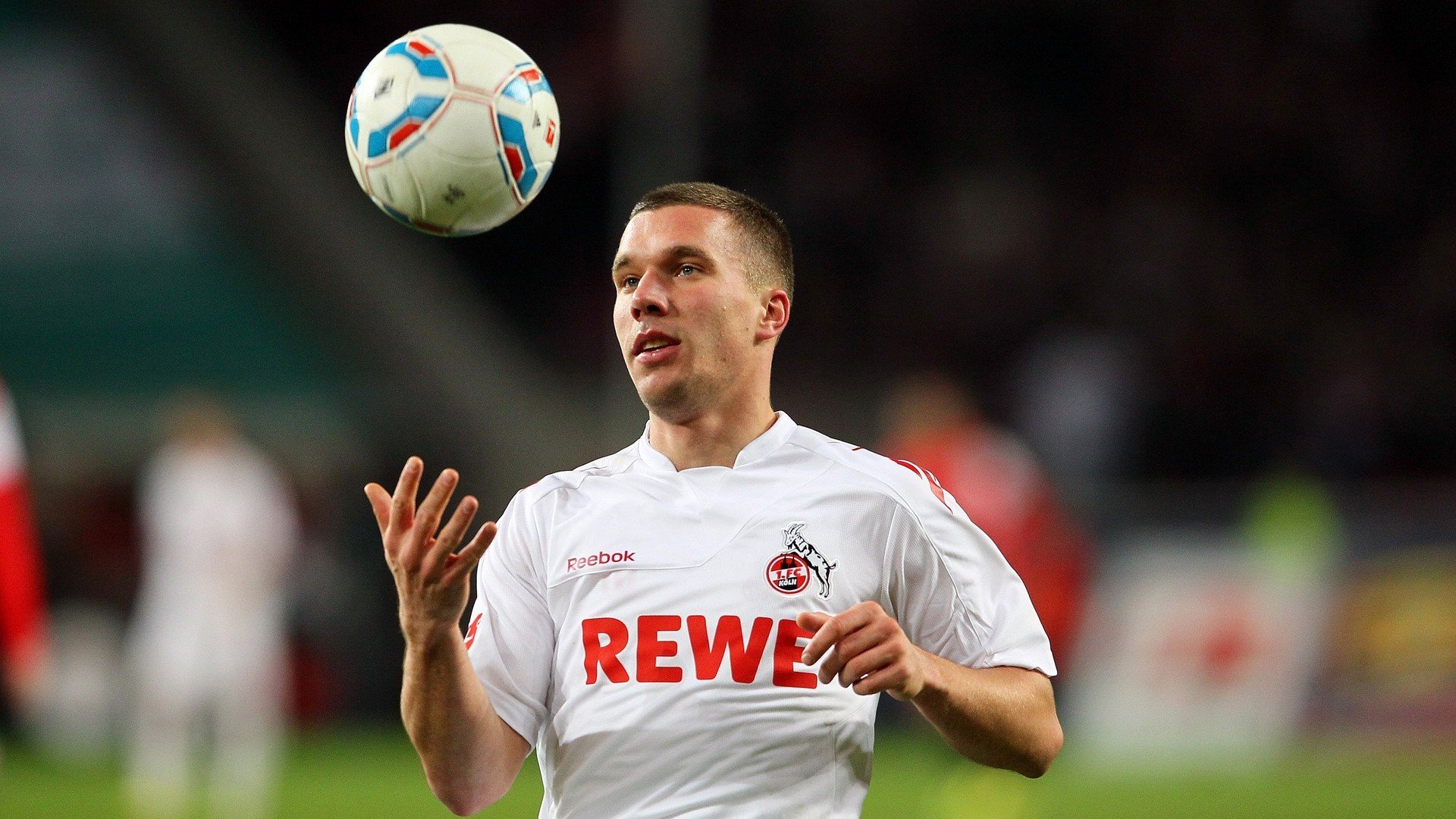 全国羽毛球锦标赛圆满落幕 新秀黑马夺魁引热议